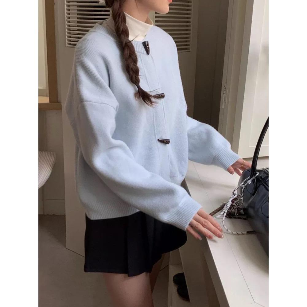 Round-neck Horn-buttoned Sweater Coat for Women's Autumn and Winter New Loose, Retro Solid Color, Versatile Knitted Cardigan