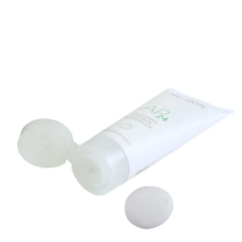 Bělící zubní pasta Nu Skin AP 24 | 3-balení | 110 g x 3 | Obsahuje fluorid a pyrofosforečnan sodný | Předchází zubnímu kazu a zubnímu kameni