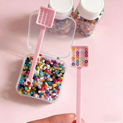 2pcs Fuse Beads Pick-Up Tools Sorting Trays with Long Handle DIY Craft Fuse Beads Picker Bead Sorting Spoon for Melty Beads Kids