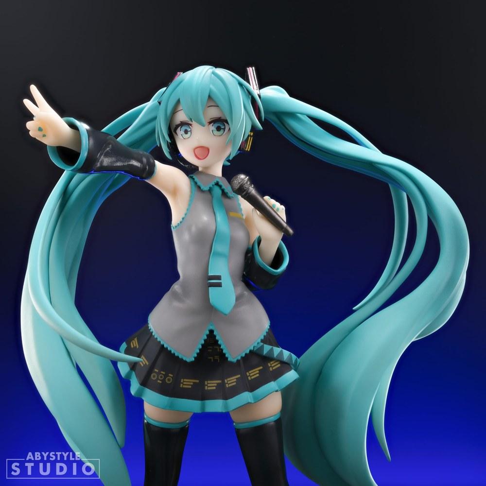 ABYstyle Hatsune Miku 1/10 Winking PVC Figure Vocaloid Collectible Anime Display