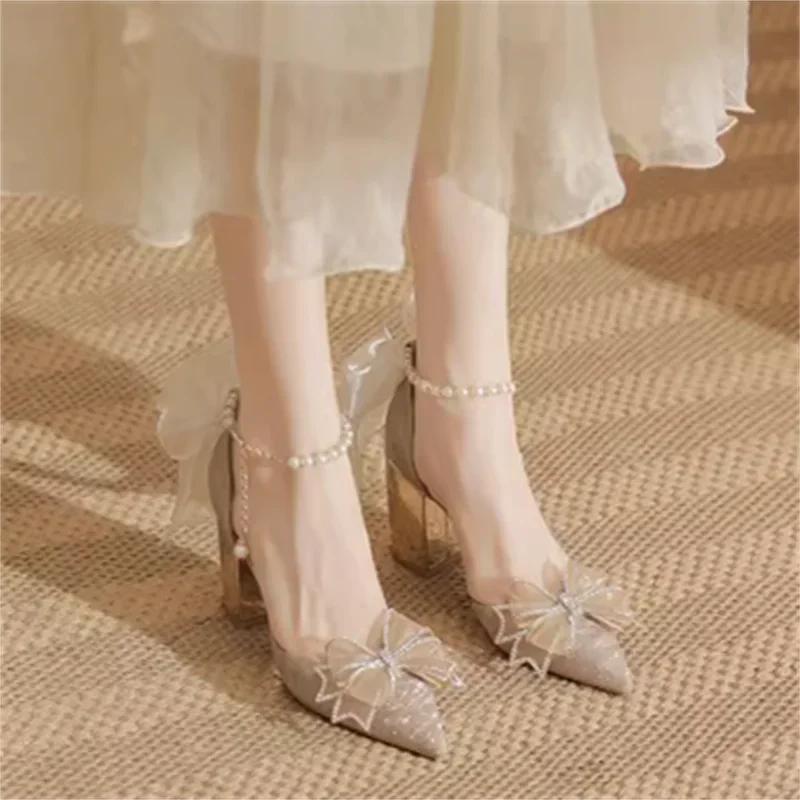 Moda 2025 Primavera Salto Alto Pontiagudo Mulheres Luxo Lantejoula Laço Design Tiras de Contas de Tornozelo Bombas Senhoras Sapatos de Festa Vestido Sexy