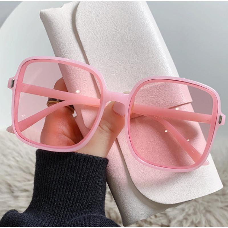 KAMMPT Vintage Oversized Square Sunglasses 2024 Women Fashion Gradient Outdoor Shades Retro Female Luxury Brand Design Eyewear