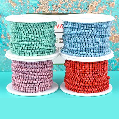 Cucito e maglia – Strass