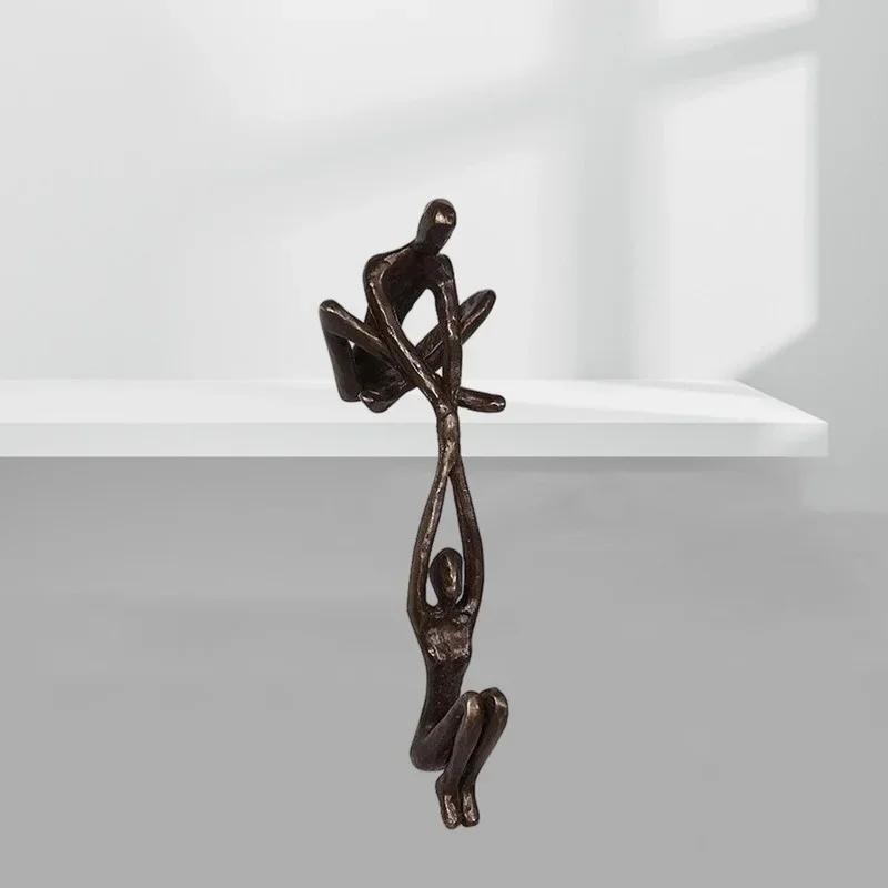 Man Holds Up Woman Statue Art Statue Lover Sculpture Ornaments Home Dance Couple Sculpture Art Creative Desktop Decoration Art