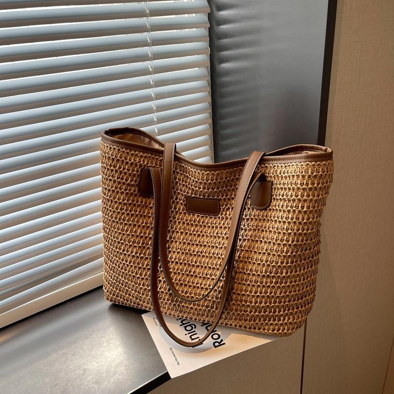 Handbag - Women's Niche Beach Vacation Style Beach Bag with A Single Shoulder Strap
