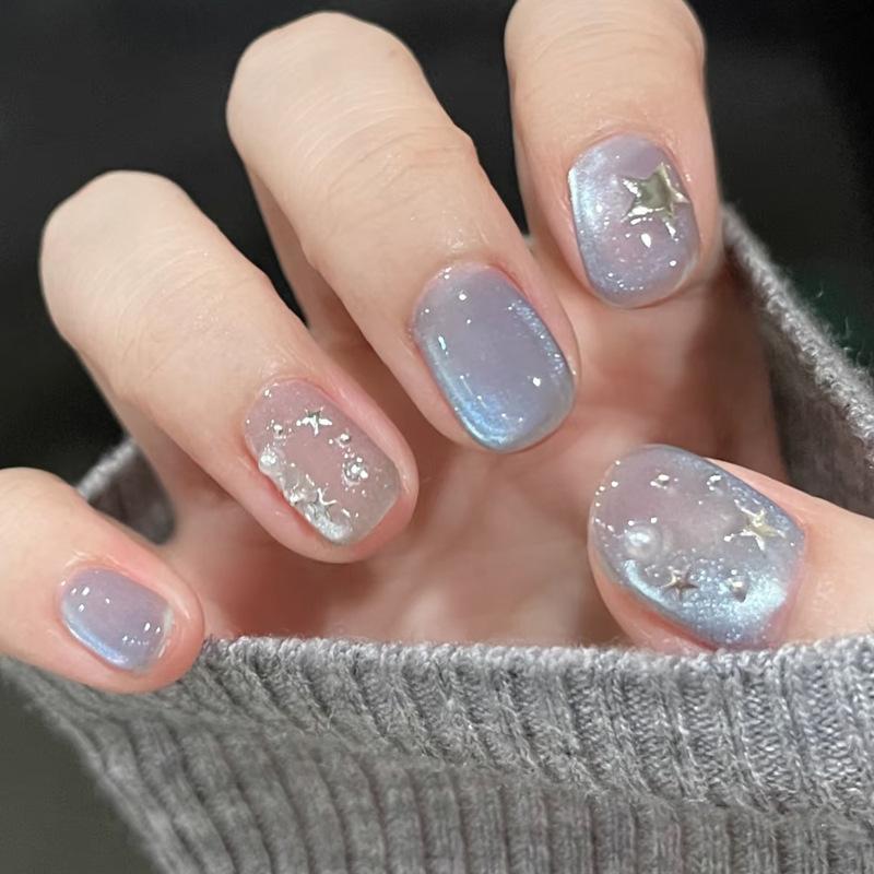24 Stück Niedliche Girly Kurze Quadratische Falsche Nägel Süße Weiße Französische Nägel Glitzer Stern Strasssteine Nagelkunst Katzenauge Schleife Press-On Nägel