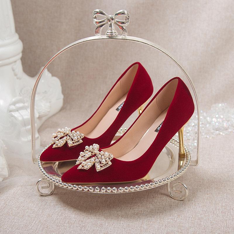 

Свадебные туфли женские остроносые свадебные туфли невесты 2025 новые туфли на высоком каблуке однотонные Xiuhe жемчужно-красные туфли на высоком каблуке 34