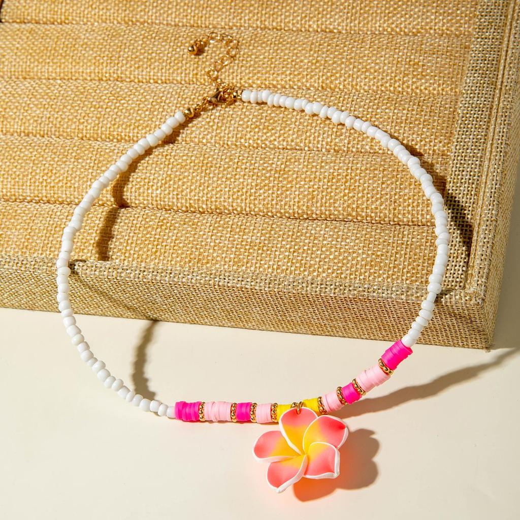 Modische Süße Hawaiianische Stil Bunte Weiche Keramik Ei Blume CCB Anhänger Halskette für Damen Personalisierte Strandurlaubsstil Halskette