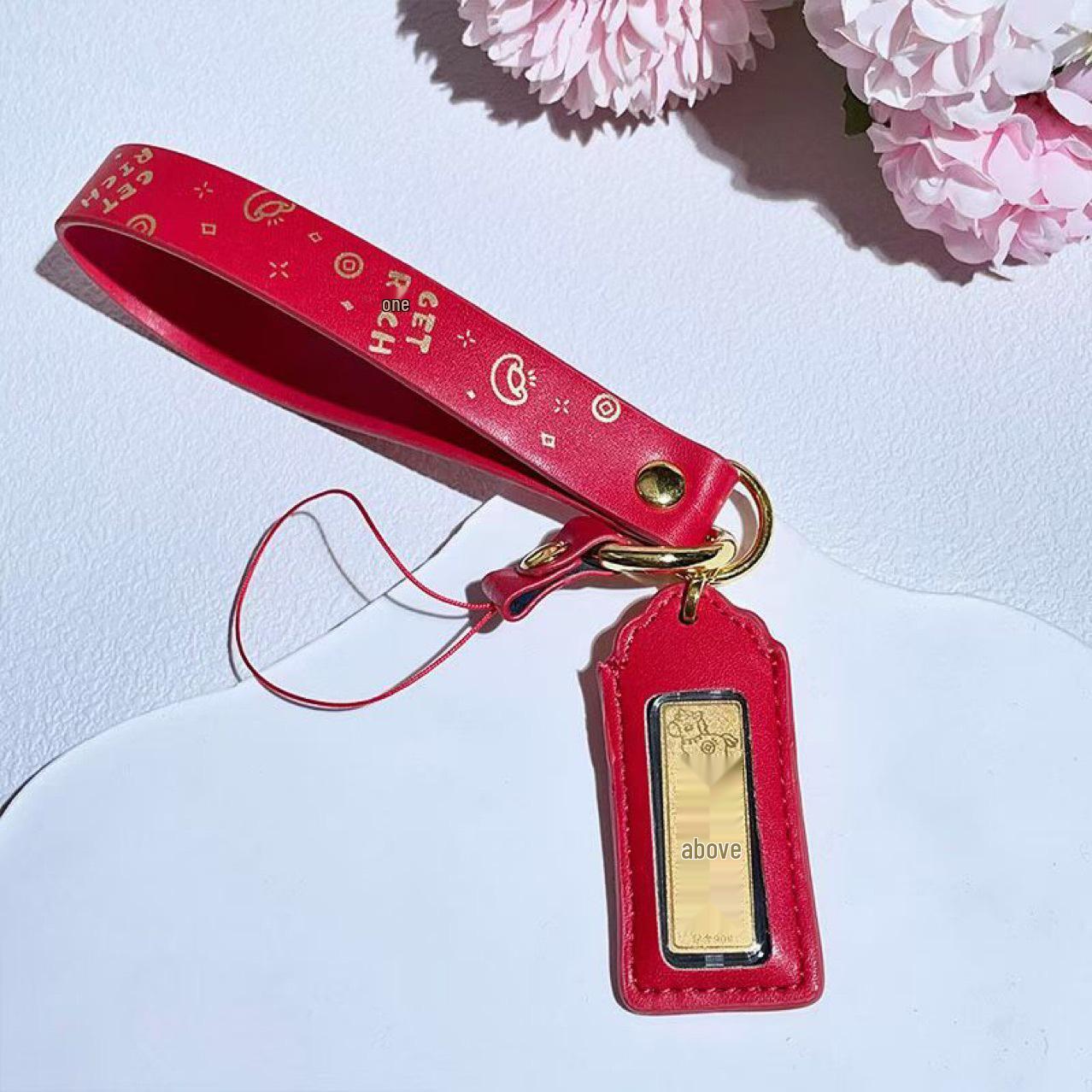 Zhou Family Gold-Touched Keychain Pendant: Creative Car Hanging Ornament, Explosive National Tide Design красный