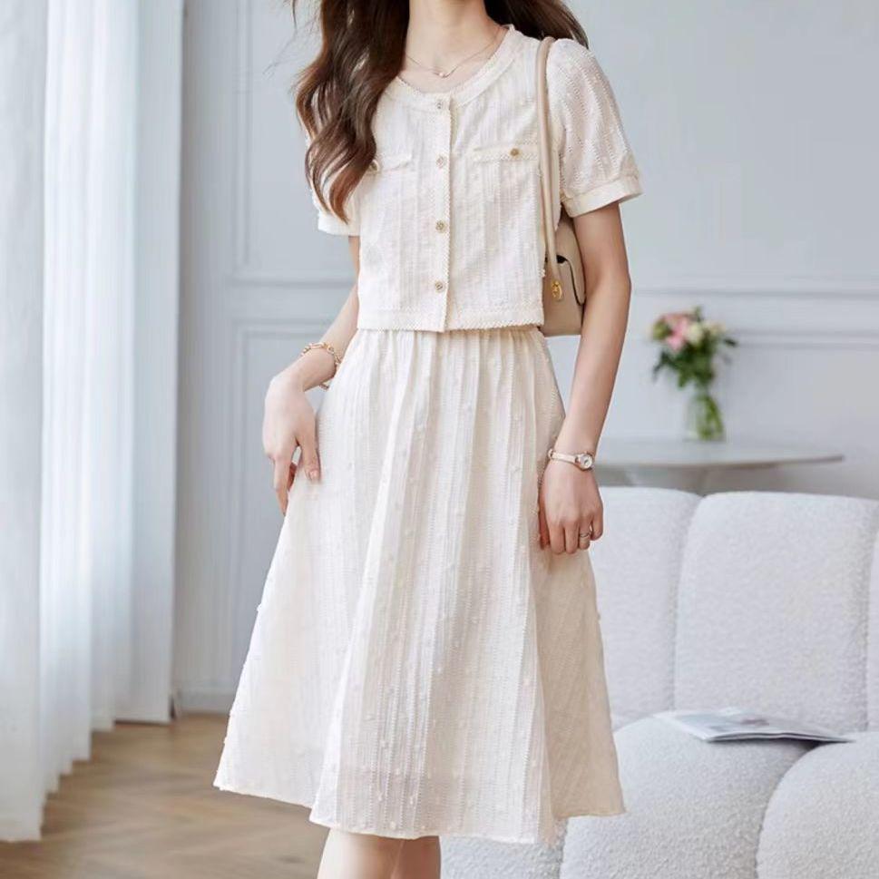 Elegant Summer Women's Two-Piece Short-Sleeved Skirt Set