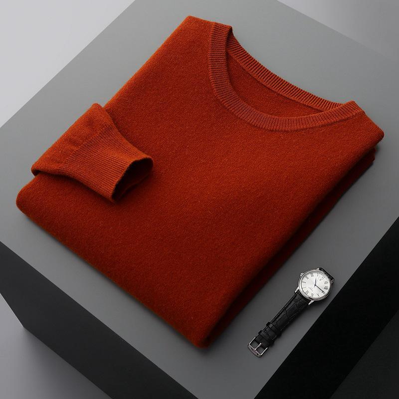 Men's Trendy Wool Round Neck Sweater: Autumn/Winter Collection, Long Sleeve Pullover for Casual Wear