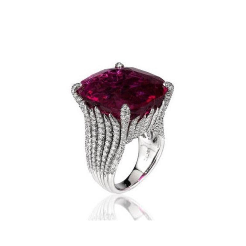 Luxurious Ruby Women's Ring Geometric Shape Diamond Ring Elegant European and American