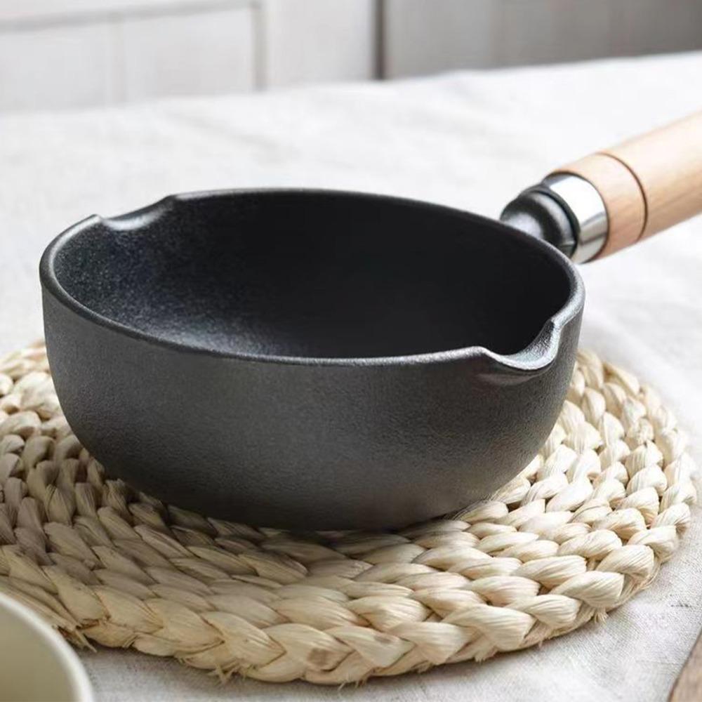 Wood Handle Cast Iron Pot Black Wooden Color Mini Frying Pan Oil Heating Pot Kitchen Camping