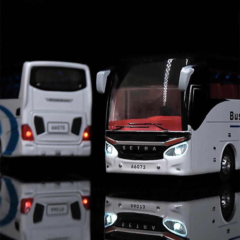 Simulation Diecast 1/50 Alloy Business Bus Car Model Luxury Airport Bus Model  Vehicles For Children‘s