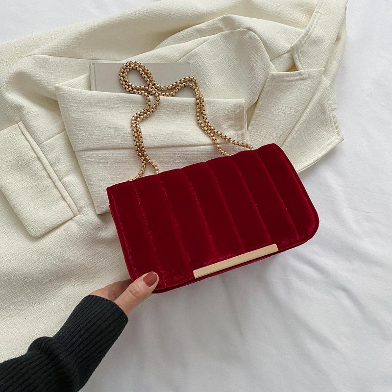 Spring New Small Bag Women's Fashion Simple Chain Small Square Bag Casual Commuting Shoulder Messenger Bag Women's Bag