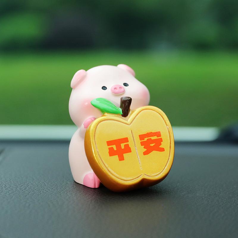 Car Decor Pig Car Pendant Resin Cute Cartoon Interior Ornament For Vehicle Gift
