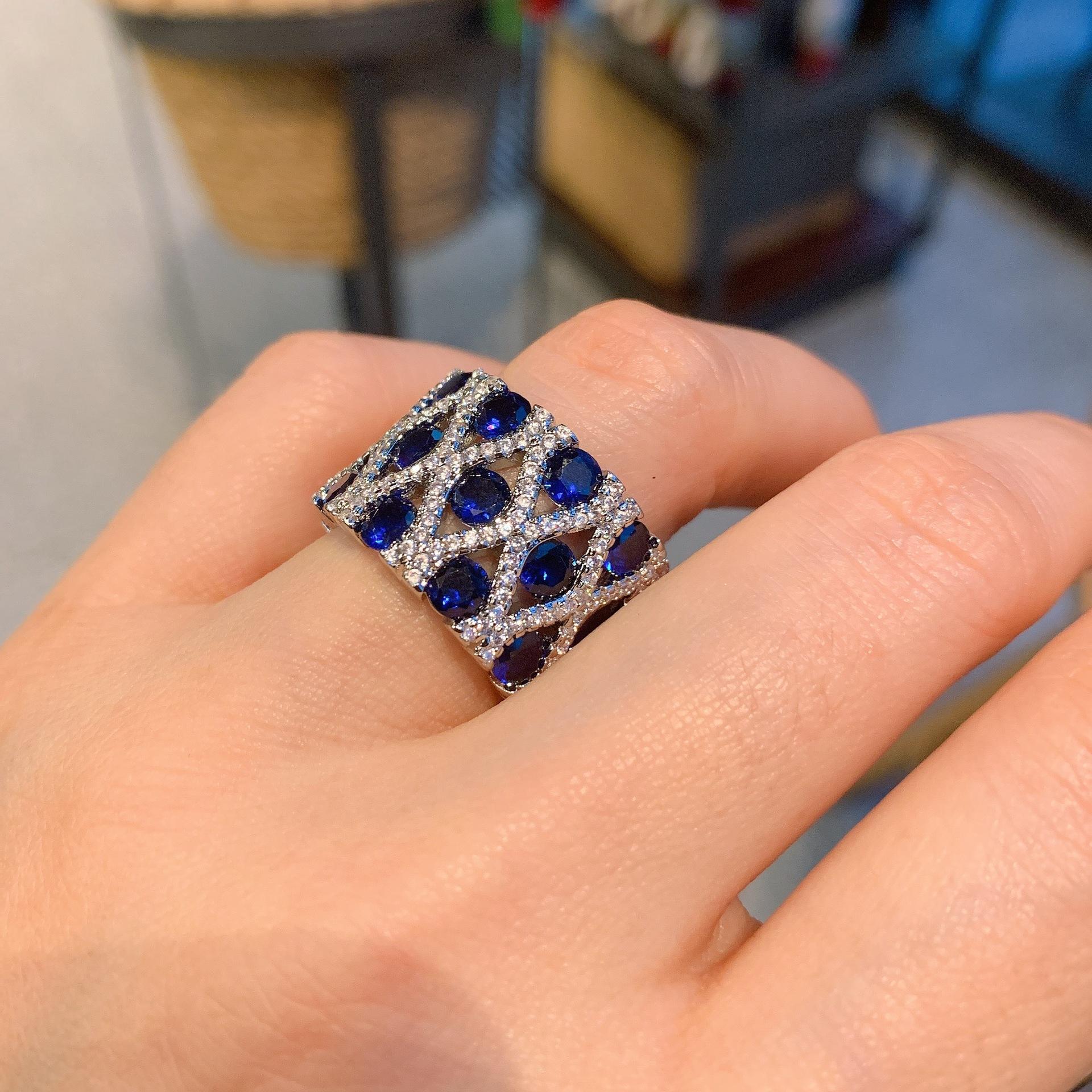 Ювелирное кольцо женское имитация цветного сокровища кольцо в стиле ретро блестящая бриллиантовая вставка женское кольцо 6 сапфировый