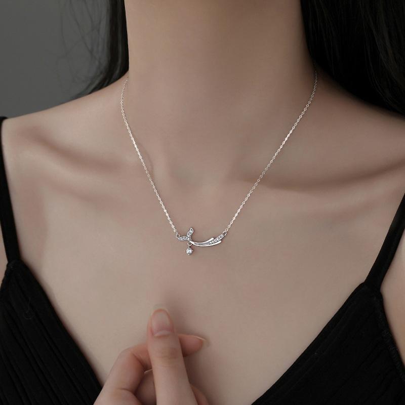 Flash Diamond Mermaid Tail Necklace, Get The Same Fish, You Love The Neck Chain, Give Your Girlfriend'S Tail, Zircon Collarbone Chain.