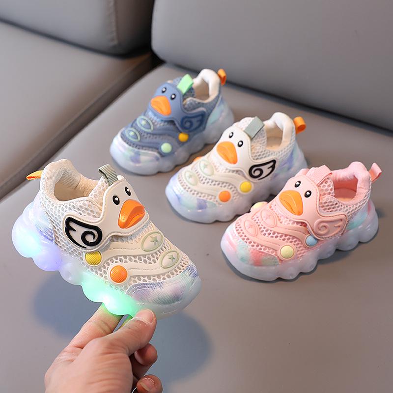 LED Flash Toddler Sneakers: Soft Sole, Non-Slip, Mesh, for 1-3 Year Olds