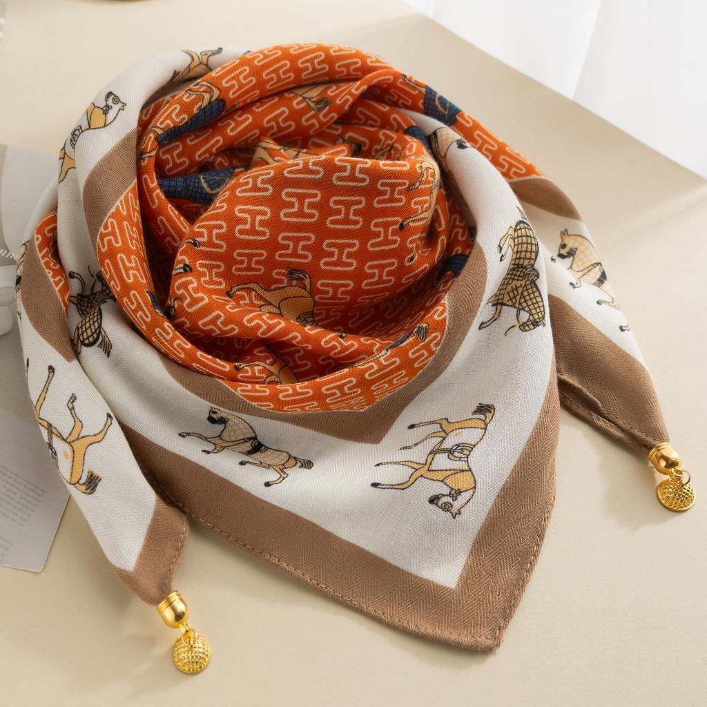 Winter Warm Scarves, Shawls, Classic Plaid Straps, Cardigans, And Warm Blankets For External Use