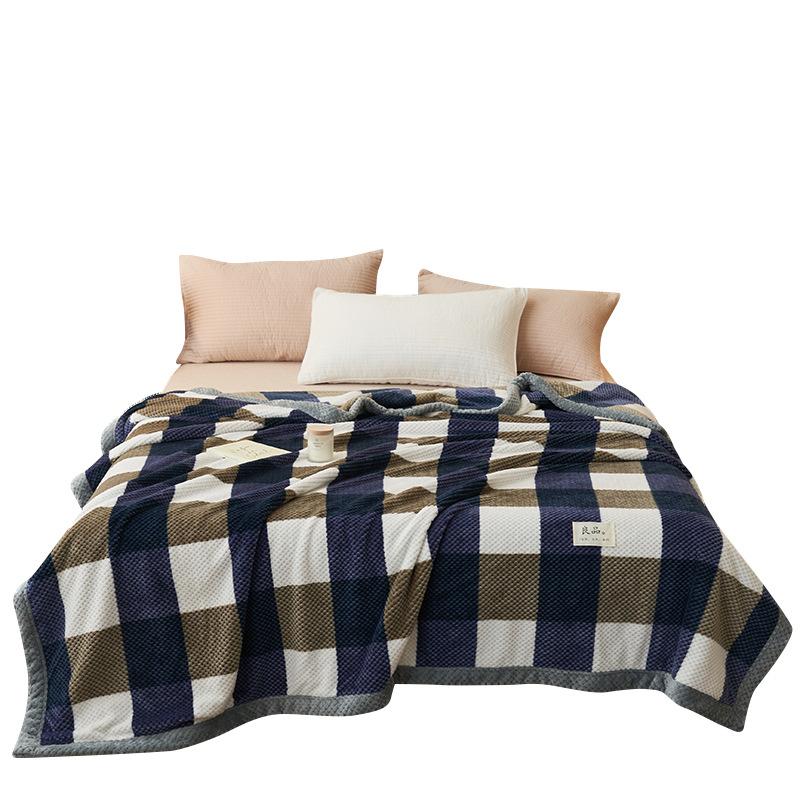 New Type of Printed Style Blanket, Bean Down Multifunctional Dormitory Nap Blanket
