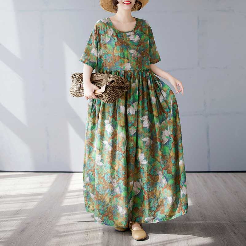 Fashionable Long Skirt Summer Short Sleeved Round Neck Printed Dress