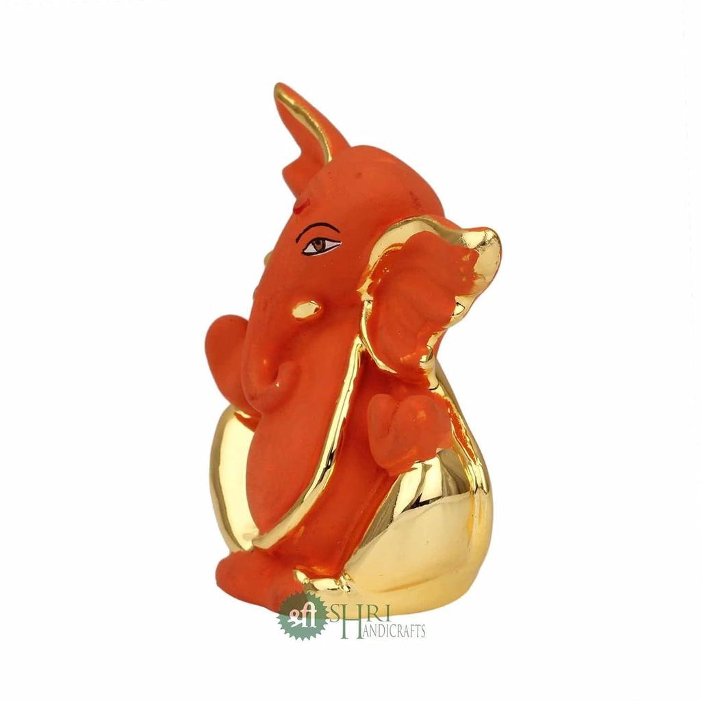 Resin God Ganpati Gold Ganesha Idol for Car Dashoboard & Home and Office Décor