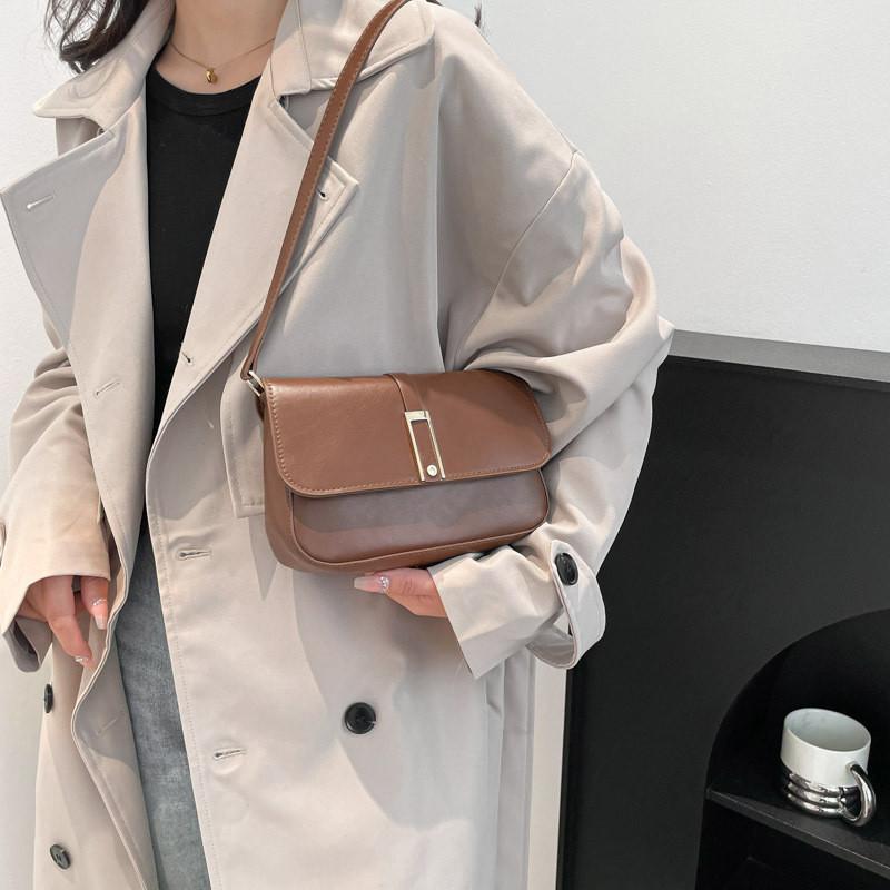 Chic Pu Fashionable Leather Small Side Bag For Women Perfect For Everyday Use