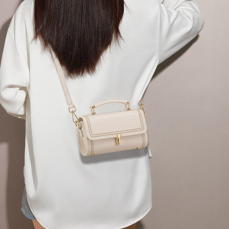 2025 New Autumn Winter Women's Bag Fashion Versatile Shoulder Handbag High-end Mini Crossbody Bag Small Bag