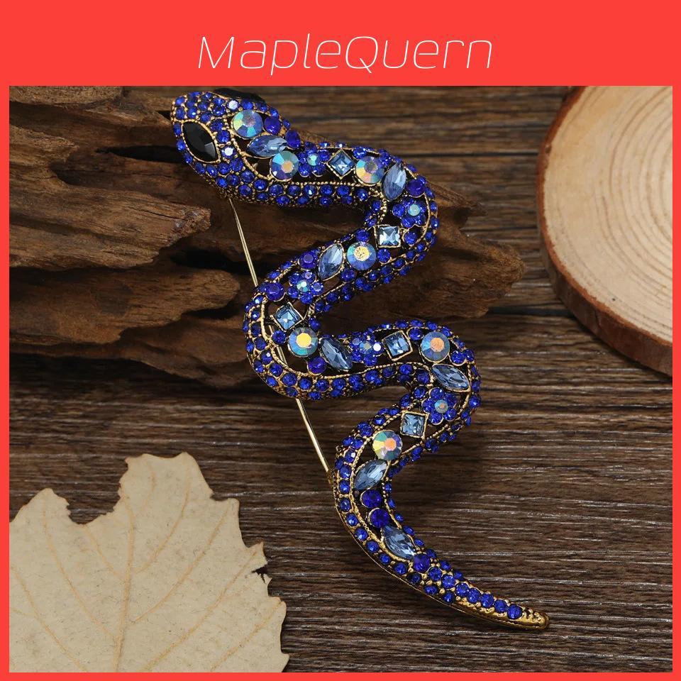 Animal Snake Brooch Pin With Electroplated Alloy Decorative Accessory For Men Women