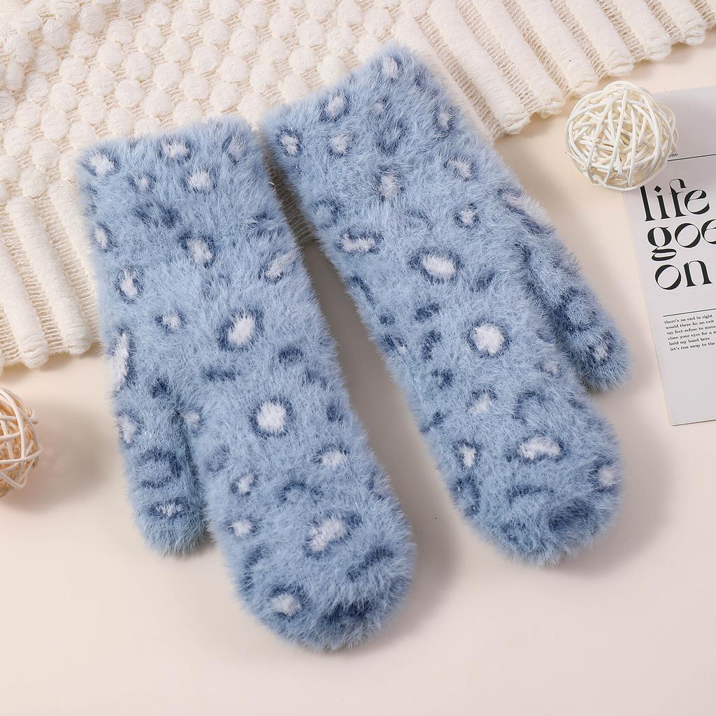 Warm wool gloves Women's winter rabbit plush full finger cute riding warm elastic finger cold and windproof