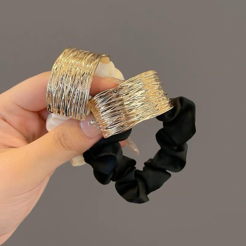 Minimalist Metal Hair Tie - Japanese & Korean Style Bun Ponytail Accessory
