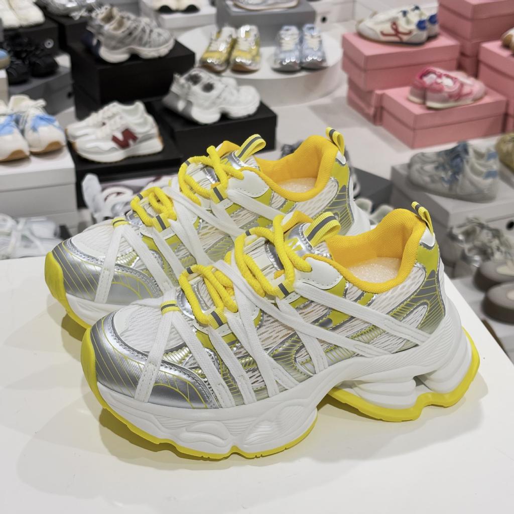 Platform Dad Shoes Women's 2025 Summer New Thin Mesh Breathable Lightweight Small Height Increase Casual Sports Shoes