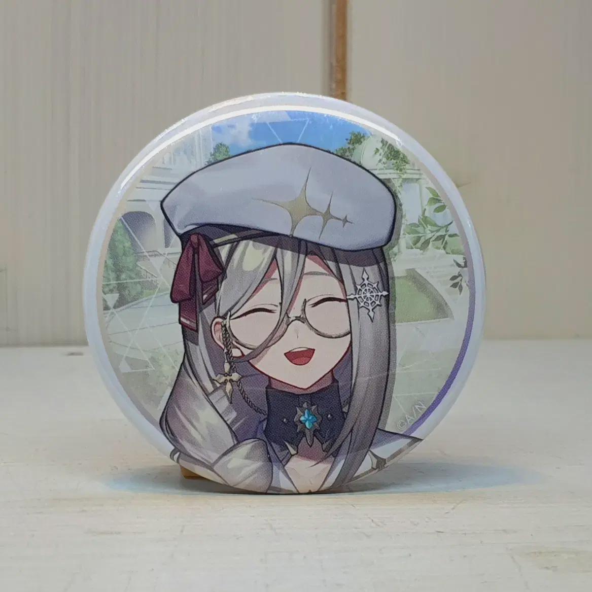 

Niji Sanji Illuna Can Badge