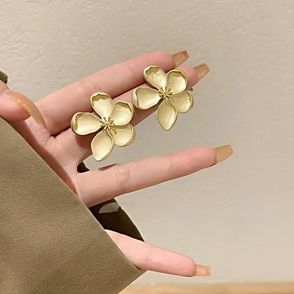Gold Color Matte Texture Metal Flower Earrings for Women Girls Exaggerated Fashion Party Zircon Gifts