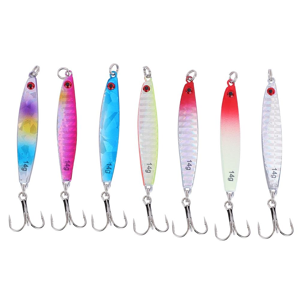 

7pcs Mini size Fish Shape Fishing Hard Lure Bait with Hooks Fishing Tackle Tools