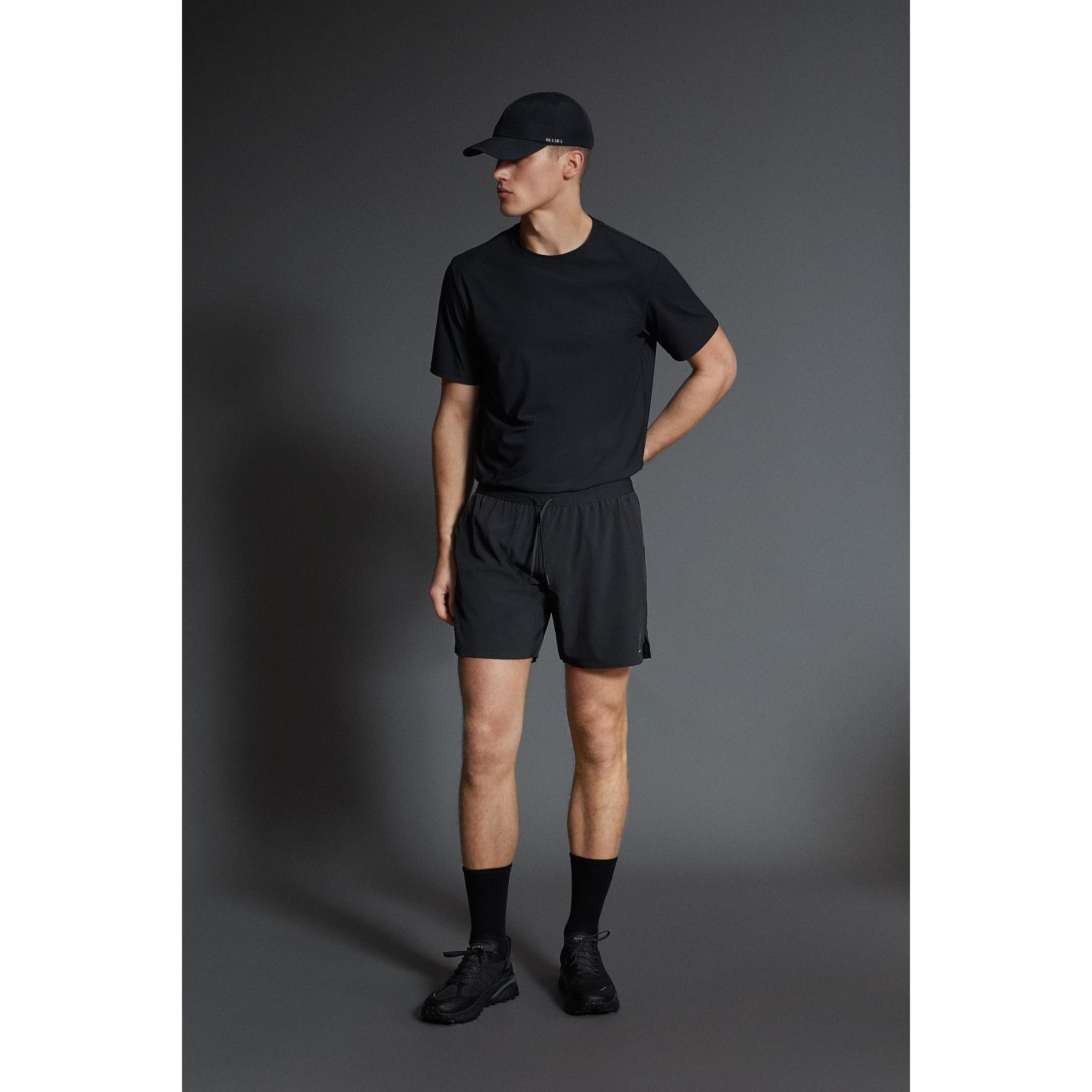 

BASIC TRAINING SHORTS