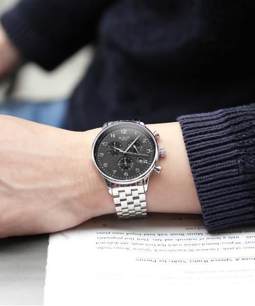 Seinteuseukoteuleondeon 4 Types Of Metal Chronograph Watches / St5109M