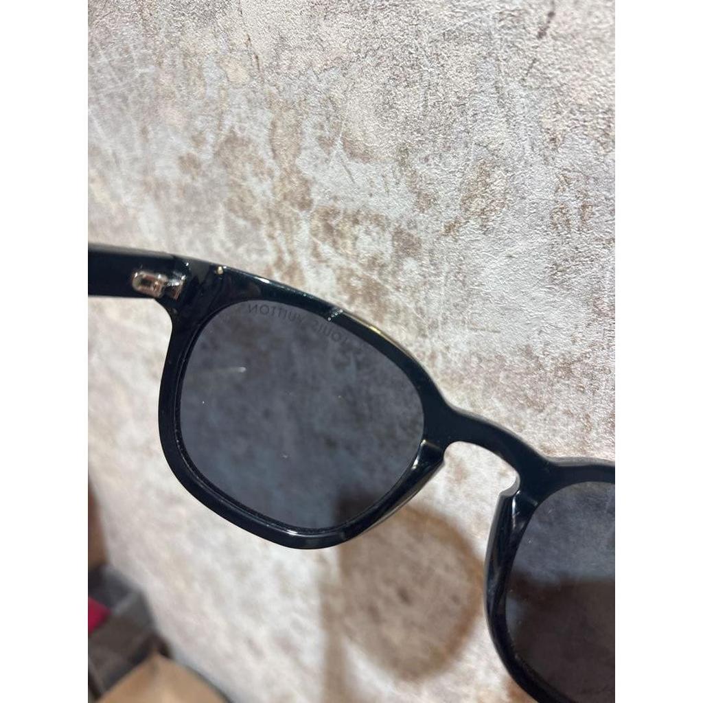 Used Louis Vuitton Black Sunglasses Discounted from 48,000