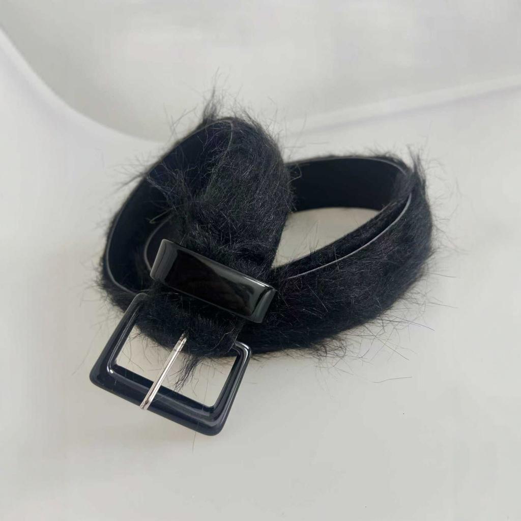 Long-pile Leather Belt, Light Luxury Fur, Innovative Design, Gradient Color, Street Trend, Cool and Stylish Furry Belt
