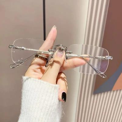 Retro Square Frame Eyeglasses Lightweight Comfortable Anti Blue Light Glasses Fashion Gold Color for Women Men