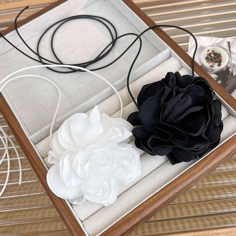 1Pcs Girls Elegant Adjustable Choker Chain Romantic Gothic Black 3D Rose Flower Necklace For Women Wedding Party Jewelry