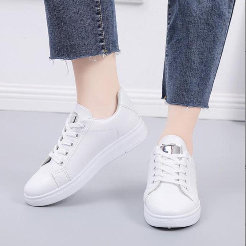 

Женская спортивная обувь, лето 2024, женские модные дышащие повседневные кроссовки на шнуровке с цветочной вышивкой, Zapatos De Mujer