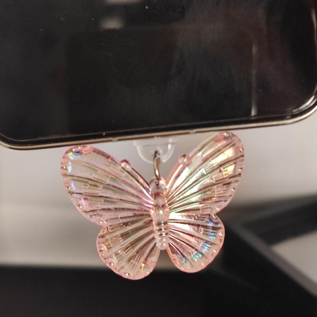 

Dynamic Butterfly Is Suitable for Iphone5-14/type-c Dust Plugs, Adding a Touch of Freshness and Romance to Your Device For iPhone5-14 розовый