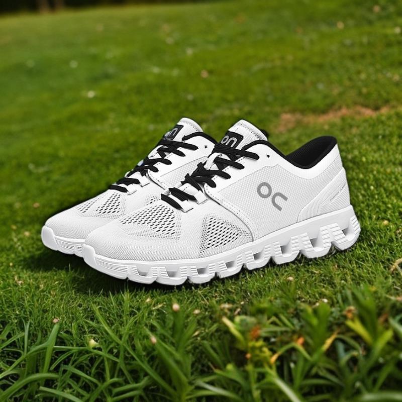 

Spring and Autumn Ultra Light Running Shoes: Anti slip and Shock Absorbent, Versatile for Daily Use 39