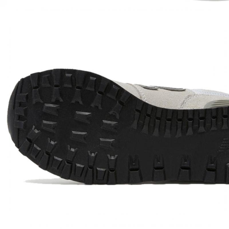 New Balance Men S 574 claSSic SneakerS Ivory Ml574evw