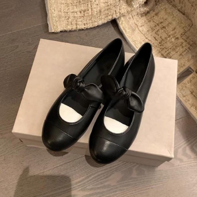 Grape mother spring new Mary Jane shoes women's 2025 French inner height increase flat sole shoes women's color matching shoes women