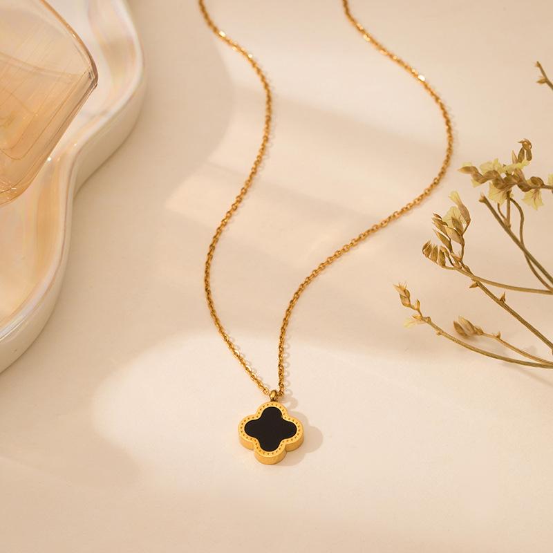 Gorąca Sprzedaż Naszyjnik Bransoletka Kolczyki Kwiat Koniczyny Trzyczęściowy Zestaw dla Kobiet