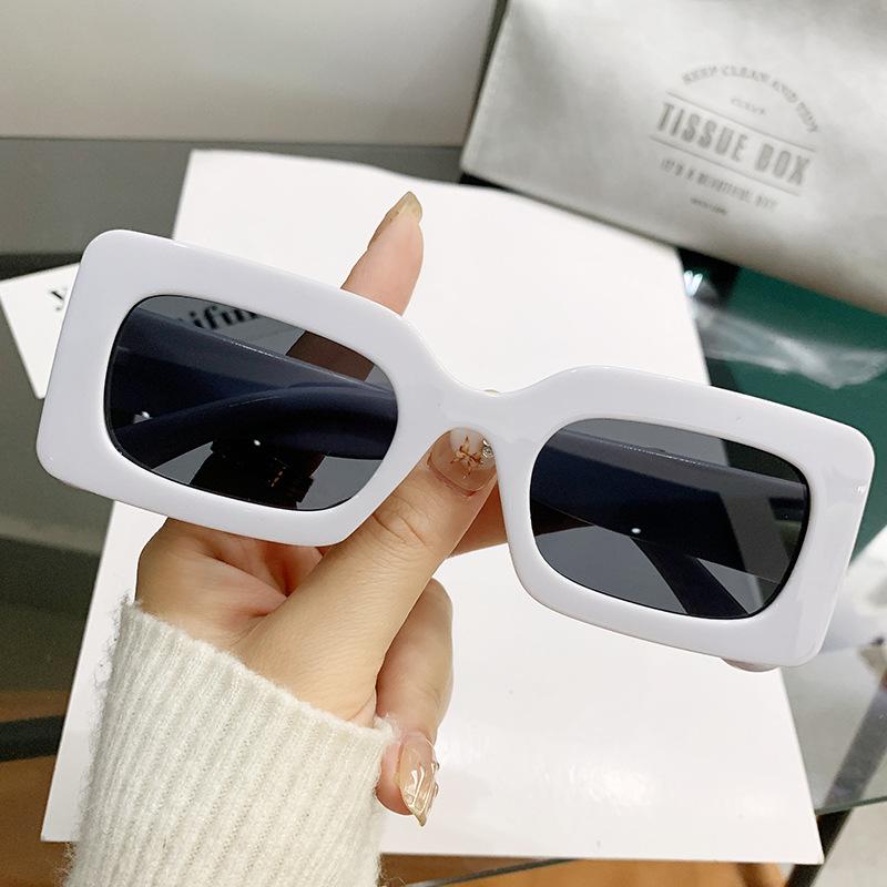 New Vintage Square Sunglasses Women Men Brand Rectangle Sun Glasses Female Oval Eyewear Oculos De Sol for Male Female Eyeglasses