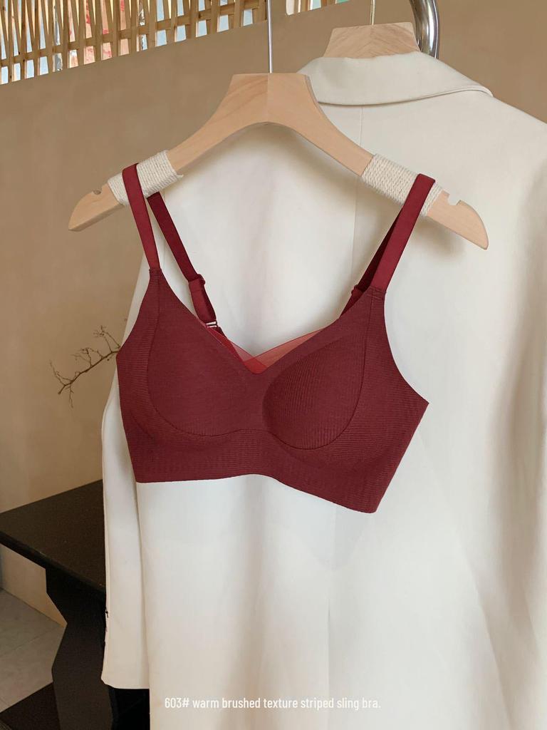 2024 Stylish Lift: Anti-Sag, Side Breast Support, Comfortable, No-Wire Bra for a Slimmer Look and Beautiful Back